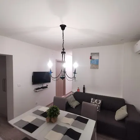 Apartmán Matej Apartmen-balcony With View And Free Parking Split