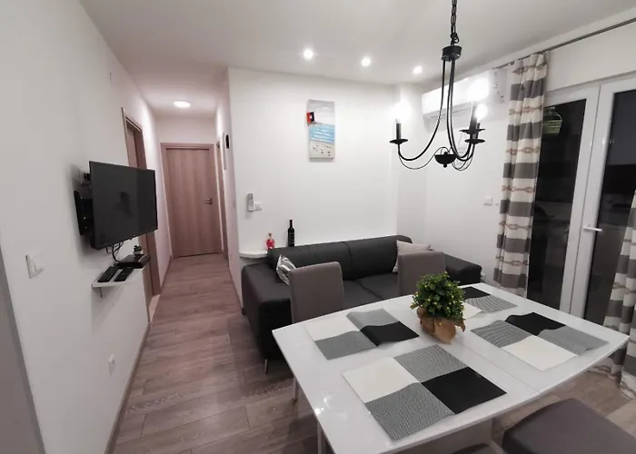 Matej Apartmen-balcony With View And Free Parking Apartman *