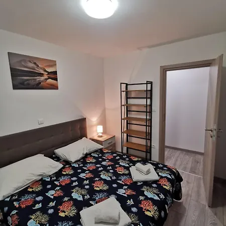 Matej Apartmen-balcony With View And Free Parking Апартаменти *
